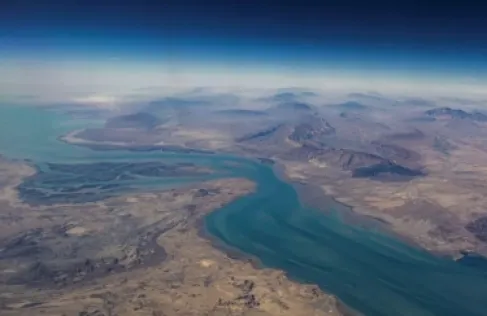 إيران: العراق مستثنى من القيود المفروضة على مضيق هرمز