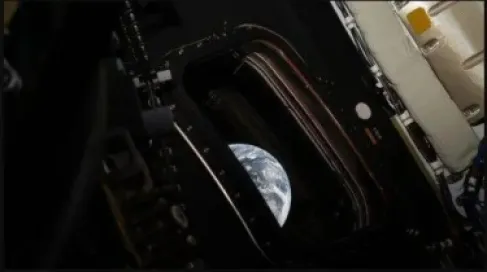 المهمّة الفضائية (أرتيمس-2) تقطع منتصف المسافة بين الأرض والقمر
