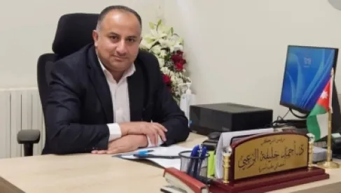 الدكتور أحمد الزعبي رئيسًا لمركز السلط الشامل .. مبارك الترفيع