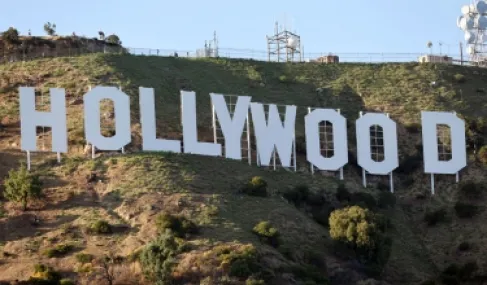 اتفاق مبدئي سريع بين كتّاب هوليوود والاستوديوهات