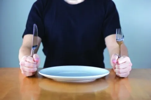 بين الجوع والشبع.. كيف نعيد ضبط علاقتنا مع الطعام؟