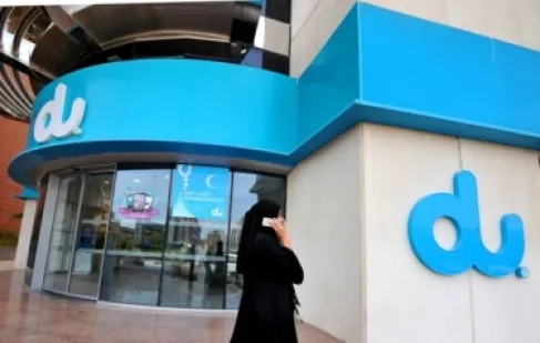 استهداف مبنى (دو) في الفجيرة بمسيّرة دون إصابات