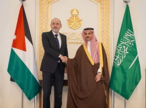 الأردن والسعودية يؤكدان على تضامنهما المطلق في مواجهة الاعتداءات الإيرانية