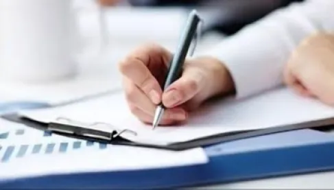 10 نصائح قبل الامتحان لتقليل ضغط الدراسة وطرق مراجعة ذكية 2026