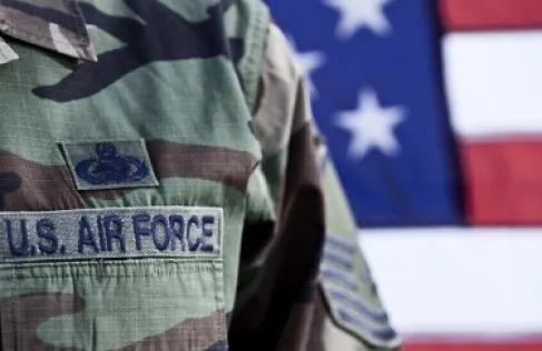 CBS: إصابة 15 عسكريا أمريكيا في هجوم على قاعدة في الكويت