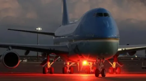 ماذا نعرف عن طائرة 