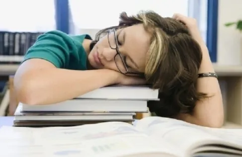 الإرهاق المستمر قد يخفي أمراضا خطيرة