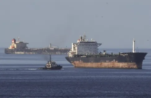 Hermuz Truce Opens Hope for 800 Ships Stuck in the Gulf