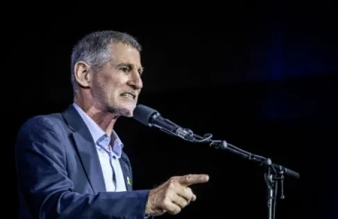 يائير غولان يهاجم نتنياهو: وعد بنصر تاريخي لكنه مني بأسوأ فشل