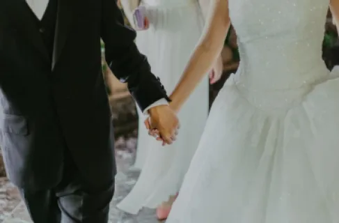 مبادرة لتيسير الزواج تثير جدلا واسعا في مصر