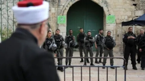 الخطيب: إغلاق الأقصى الأخير كان الأصعب منذ 1967