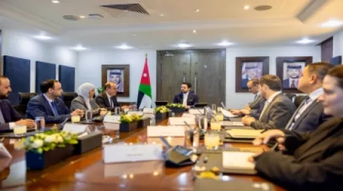 ولي العهد يؤكد أهمية البناء على ما حققه تطبيق سند للتوسع بالخدمات الحكومية