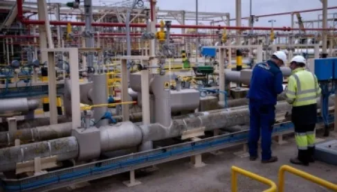 تحذيرات أوروبية من شتاء صعب.. مخزونات الغاز عند مستويات مقلقة