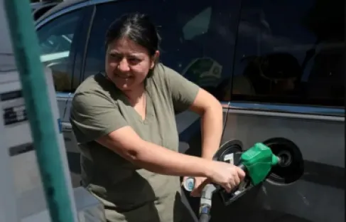 ارتفاع أسعار الوقود يرفع التضخم في الولايات المتحدة إلى أعلى مستوياته منذ نحو عامين