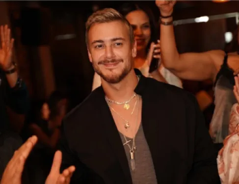 المحكمة الفرنسية تدين محامية في قضية ابتزاز سعد لمجرد