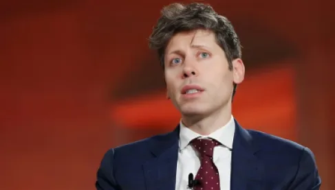 اعتقال شاب هاجم منزل سام ألتمان بـ