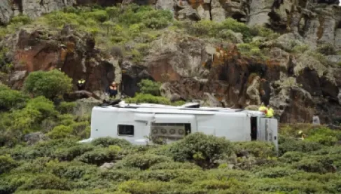 Spain.. A tourist bus plunges down a slope, resulting in one death and 27 injuries
