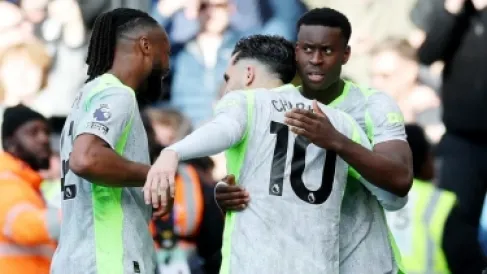 سيتي يهزم تشيلسي ويربك أرسنال قبل لقائهما المرتقب