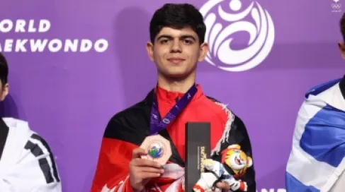 العياصرة ينال برونزية بطولة العالم للناشئين للتايكواندو
