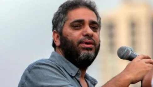 تفاصيل حياة فضل شاكر داخل محبسه وتطورات محاكمته المنتظرة