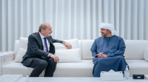 الصفدي يلتقي نظيره الإماراتي