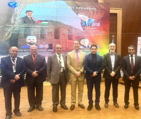 المعايطة من جامعة البترا يعرض تقنية جراحية مبتكرة في مؤتمر دولي بالقاهرة