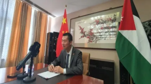 السفير الصيني في عمّان يؤكد إدانة بلاده للاعتداءات الإيرانية على الأردن