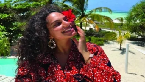 بين الخصوصية ورسائل الحب.. إعلان ارتباط هيفاء بسيسو يلفت الأنظار