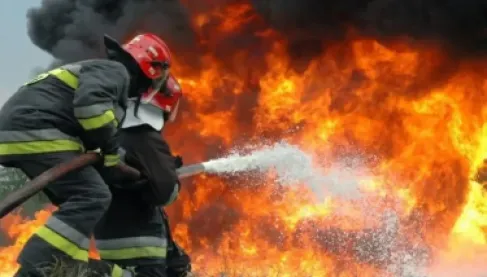 حريق مروع يلتهم مصنع ملابس بالقاهرة ويخلف 7 وفيات