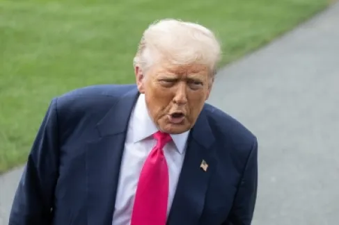 ترمب يستبعد تمديد الهدنة مع إيران.. ويلمح ليومين حافلين