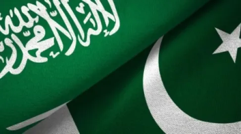 باكستان في السعودية: بين حياد الوساطة والانخراط العسكري