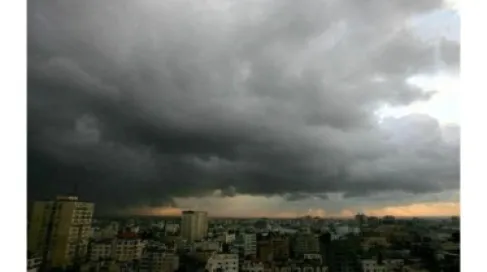 الأردن.. طقس حار يتجاوز 30 مئوية وتحذيرات من عدم استقرار جوي الجمعة