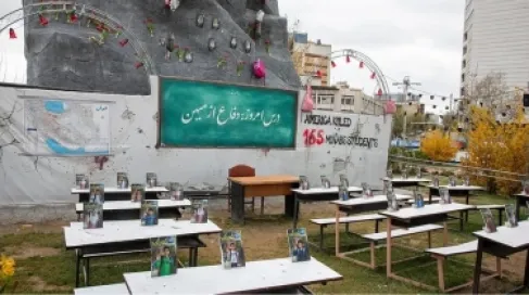 إيران تقرر اعتماد التعليم عن بعد في جميع المدارس