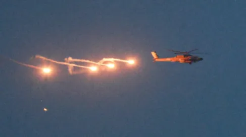 إسرائيل تواصل قصف مناطق في جنوب لبنان رغم دخول وقف إطلاق النار حيز التنفيذ