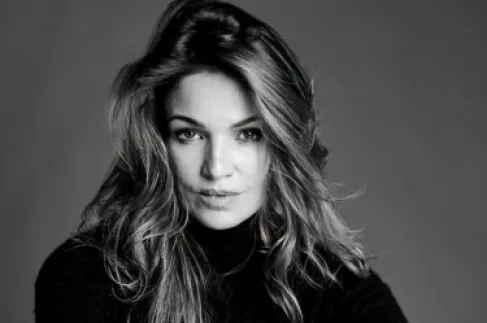 وفاة نادية فارس عن 57 عاماً بعد حادث صادم في باريس