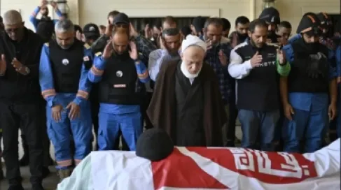 الغارديان : ترامب وعد بوقف مؤقت لإطلاق النار في لبنان بينما المدنيون بحاجة إلى سلام حقيقي