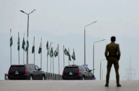 القوى المتوسطة تتصدر .. كيف تتغير خريطة الوساطة لحل الأزمات السياسية؟