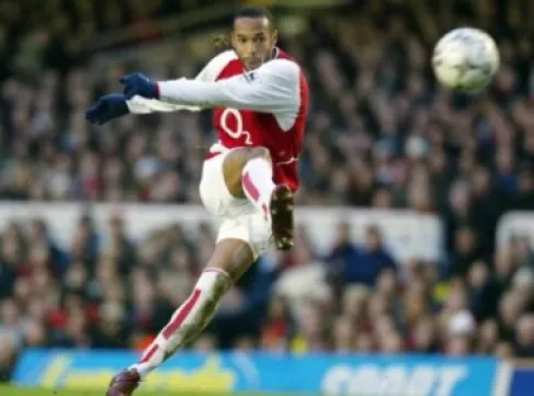 Famous Boxer Challenges Thierry Henry