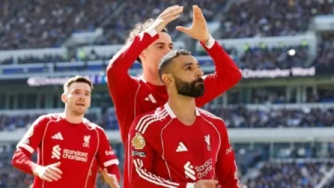 ليفربول يهزم إيفرتون بصعوبة.. وصلاح يعادل أهداف جيرارد