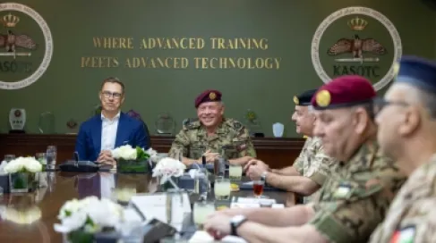 الملك والرئيس الفنلندي يتابعان تمرينا تعبويا في مركز الملك عبدﷲ الثاني لتدريب العمليات الخاصة