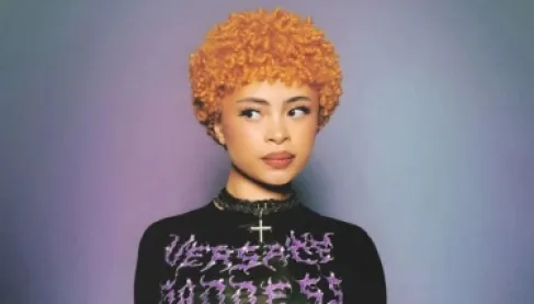 أول رد من آيس سبايس على شجارها مع معجبة داخل مطعم شهير بهوليوود