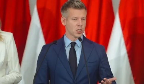 رغم دعوته لزيارة البلاد .. رئيس حكومة هنغاريا الجديد يهدد نتنياهو بالاعتقال