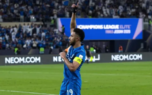 الهلال السعودي يعلن إصابة بنزيما وسالم الدوسري