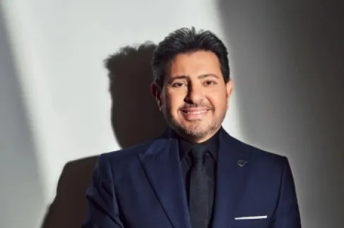 محض افتراء وكذب .. مصطفى تنفي وفاة هاني شاكر