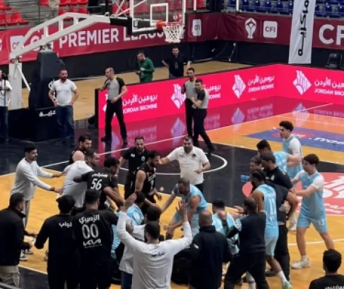 اتحاد السلة يؤجل نهائي الدوري ويفتح تحقيقاً في أحداث مباراة الفيصلي والاتحاد