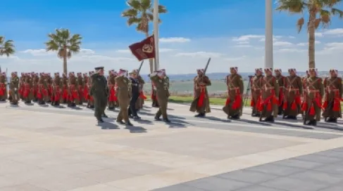 الحنيطي يستقبل رئيس هيئة أركان الدفاع الإسباني