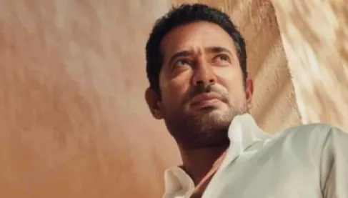 عمرو سعد ينجح في الإفراج عن 53 غارما بمبادرة إنسانية