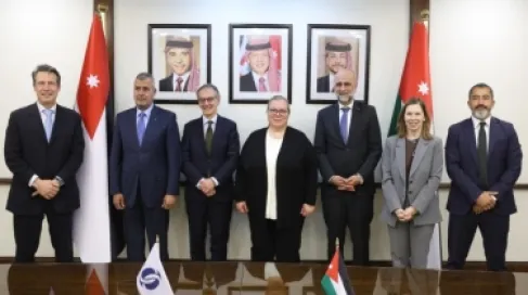 الحكومة توقّع مذكرة تفاهم مع البنك الأوروبي للتنمية لتعزيز أمن الطاقة في الأردن