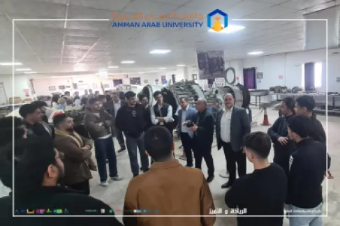 طلبة كلية علوم الطيران في عمان العربية يزورون أكاديمية الشرق الأوسط للطيران