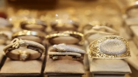 بانخفاض 40 قرشا.. عيار 21 يسجل 96.1 دينارا بالتسعيرة الثانية الأربعاء